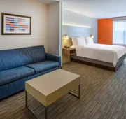 Holiday Inn Express Hotel & Suites Salisbury - Delmar by IHG hotel detail image 3