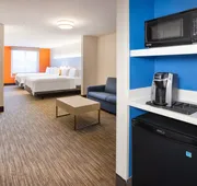 Holiday Inn Express Hotel & Suites Salisbury - Delmar by IHG hotel detail image 7