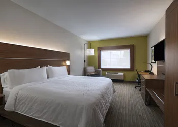 Holiday Inn Express Hotel & Suites Cedar Park by IHG hotel thumbnail 5