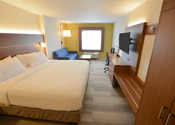 Holiday Inn Express Pittsburgh-Bridgeville by IHG hotel thumbnail 7