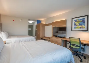 Holiday Inn Express Hotel & Suites Greenville by IHG hotel thumbnail 4