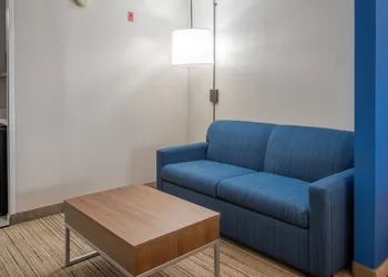 Holiday Inn Express Hotel & Suites Greenville by IHG hotel thumbnail 5