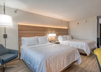 Holiday Inn Express Hotel & Suites Greenville by IHG hotel thumbnail 6