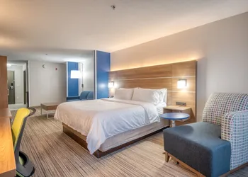 Holiday Inn Express Hotel & Suites Greenville by IHG hotel thumbnail 8