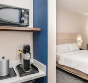 Holiday Inn Express Hotel & Suites San Diego Otay Mesa by IHG hotel detail image 5