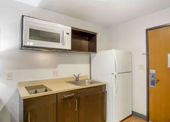 Extended Stay America Select Suites - Charleston - Ashley Phosphate Rd. hotel thumbnail 8