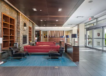 Novotel Montreal Aeroport hotel thumbnail 2