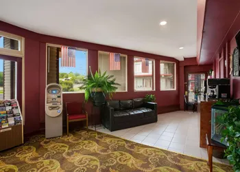 Knights Inn Fayetteville hotel thumbnail 3