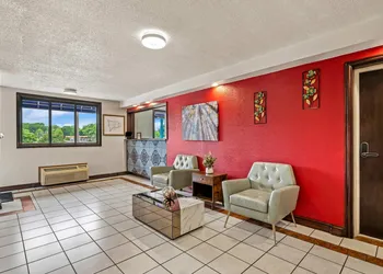 Econo Lodge Charlotte Airport Area hotel thumbnail 4