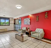 Econo Lodge Charlotte Airport Area hotel detail image 4