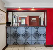 Econo Lodge Charlotte Airport Area hotel detail image 5