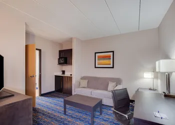 Holiday Inn Express I-95 Capitol Beltway-Largo by IHG hotel thumbnail 2