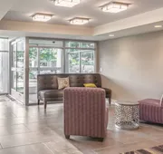 La Quinta Inn & Suites by Wyndham Columbia / Fort Meade hotel detail image 4