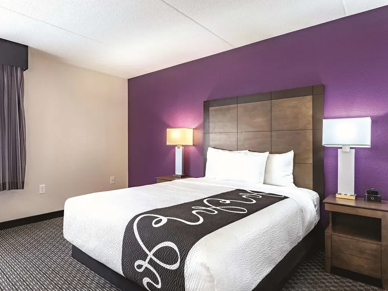La Quinta Inn & Suites by Wyndham Columbia / Fort Meade hotel detail image 6