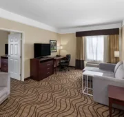 La Quinta Inn & Suites by Wyndham Houma hotel detail image 5