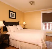 Grenfell Heritage Hotel & Suites hotel detail image 4