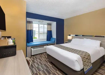 Microtel Inn by Wyndham Dry Ridge hotel thumbnail 6