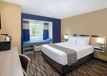 Microtel Inn by Wyndham Dry Ridge hotel thumbnail 7