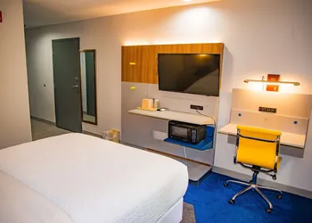 Microtel Inn & Suites by Wyndham Daphne/Mobile hotel thumbnail 8
