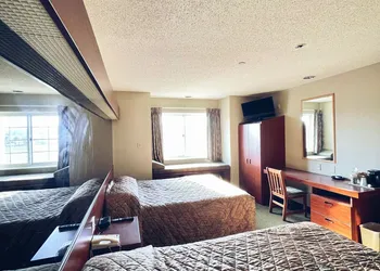 Welcome Inn & Suites hotel thumbnail 6