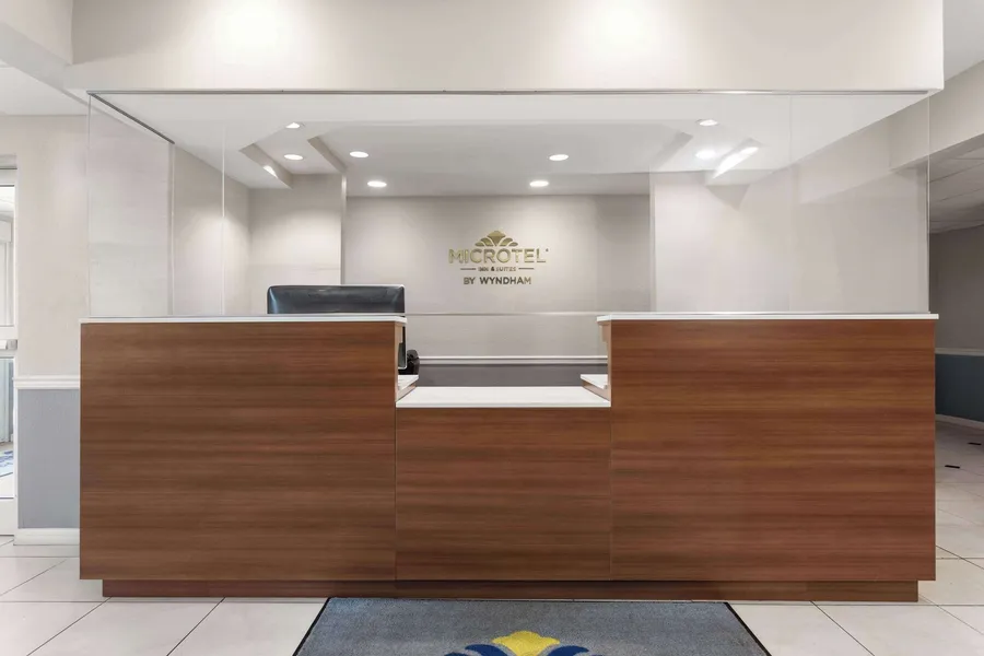 Microtel Inn & Suites by Wyndham Panama City hotel detail image 2