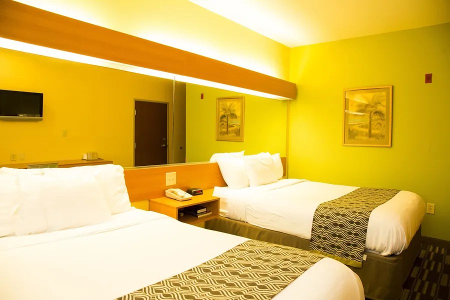 Microtel Inn & Suites by Wyndham Panama City hotel detail image 6