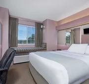 Microtel Inn by Wyndham Onalaska/La Crosse hotel detail image 4