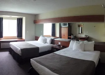 Microtel Inn & Suites by Wyndham Beckley East hotel thumbnail 7