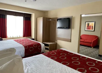 Microtel Inn & Suites by Wyndham Charleston WV hotel thumbnail 5