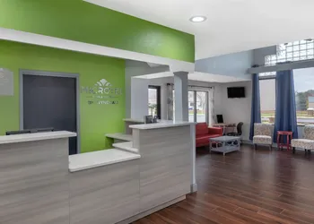 Microtel Inn by Wyndham Cornelius/Lake Norman hotel thumbnail 2