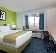 Microtel Inn by Wyndham Cornelius/Lake Norman hotel detail image 7