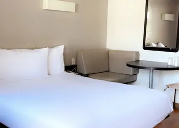 Motel 6 – Santa Rosa, CA - South hotel thumbnail 4