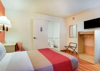 Motel 6 Tacoma, WA - Fife hotel thumbnail 4