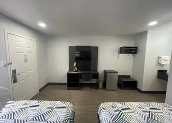 Motel 6 Denton, TX - UNT hotel thumbnail 7