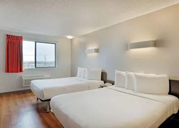 Motel 6 Los Angeles, CA - Los Angeles - LAX hotel thumbnail 5