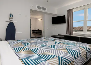Motel 6 San Diego, CA - Downtown hotel thumbnail 6