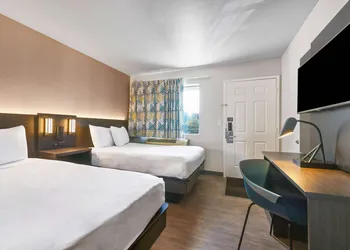 Motel 6 Kirkland, WA - North Kirkland hotel thumbnail 8