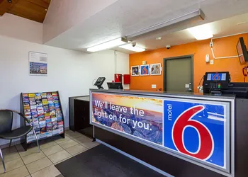 Motel 6 Mesa, AZ - South hotel thumbnail 2
