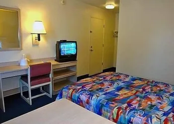 Motel 6 Mesa, AZ - South hotel thumbnail 6