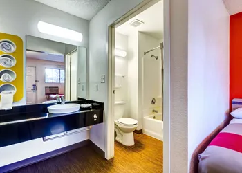 Motel 6 Wheat Ridge, CO - West - Denver North hotel thumbnail 6