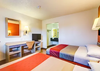 Motel 6 Wheat Ridge, CO - West - Denver North hotel thumbnail 8