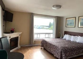 Old Mill Motel hotel thumbnail 5
