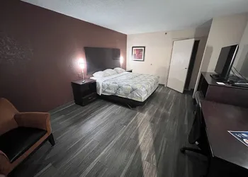 Motel 6 Oklahoma City, OK - Fairgrounds West hotel thumbnail 5