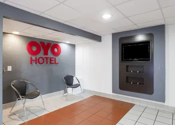 OYO Hotel Houston Katy Freeway hotel thumbnail 3