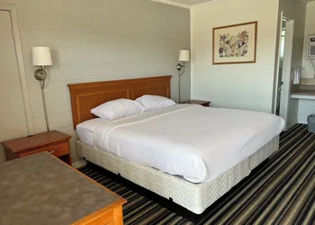 Ballinger Inn hotel thumbnail 2