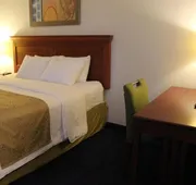 Le Voyageur Inn hotel detail image 4
