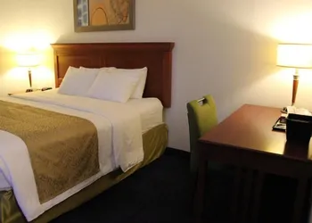 Le Voyageur Inn hotel thumbnail 4