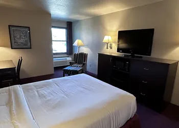 The Shelby Inn hotel thumbnail 3