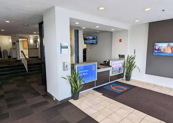 Motel 6 Framingham, MA - Boston West hotel thumbnail 3