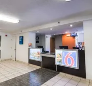 Motel 6 New Haven - Branford, CT hotel detail image 3